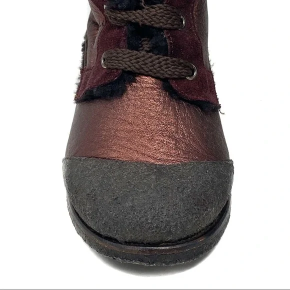 FENDI Vintage Metallic Leather Shearling Boots - Picture 6 of 8